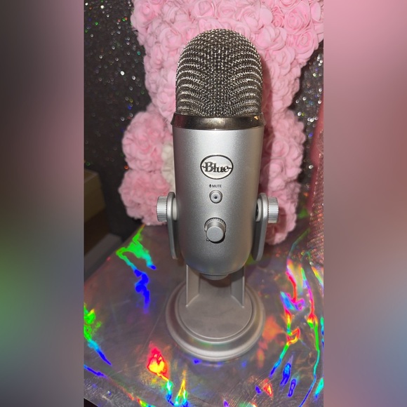 YETI USB MICROPHONE SILVER - Picture 1 of 3